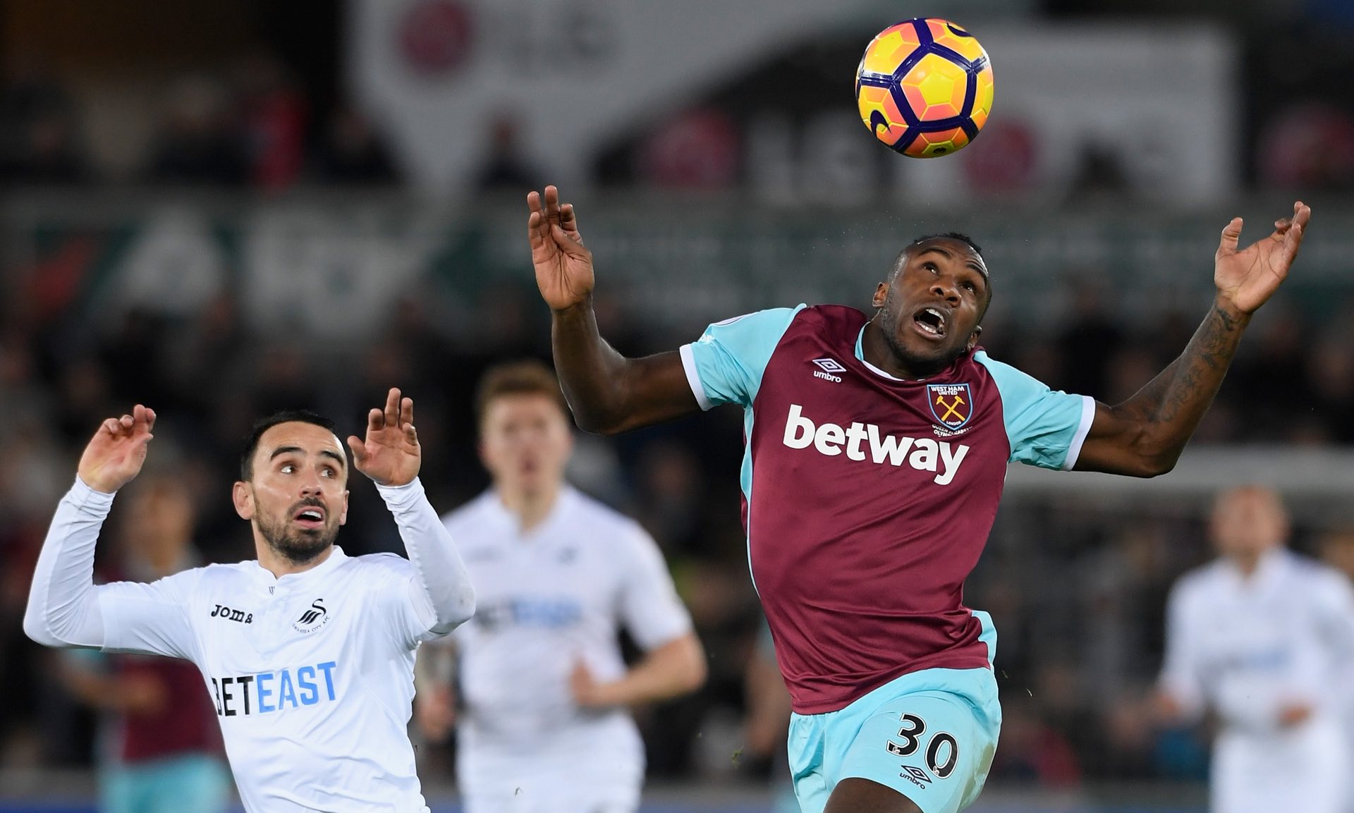 这使他在 这使他在