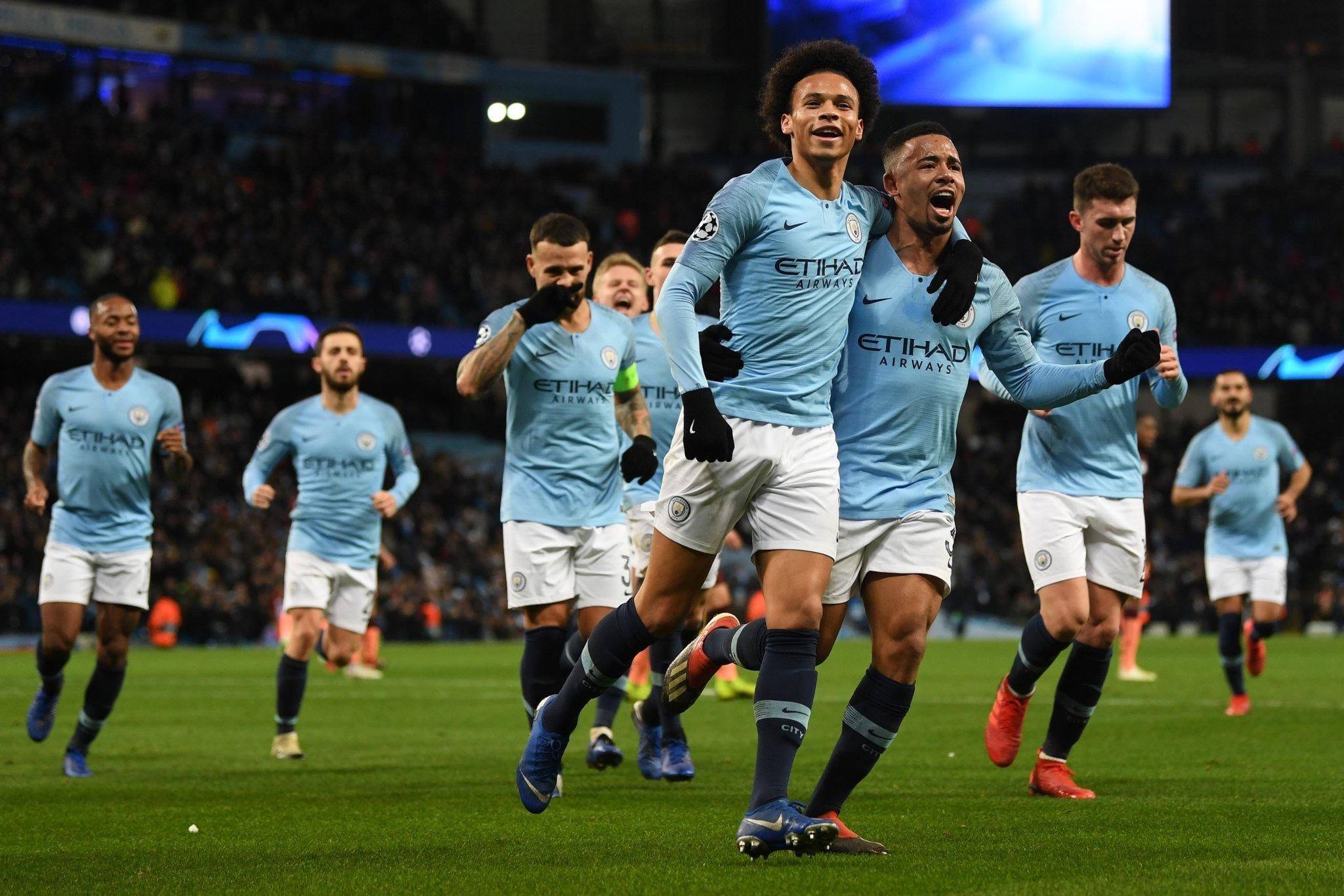 不够开阔而 不够开阔而